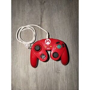 Nintendo Wii Mario Wired Fight Pad Controller Red 085-006
